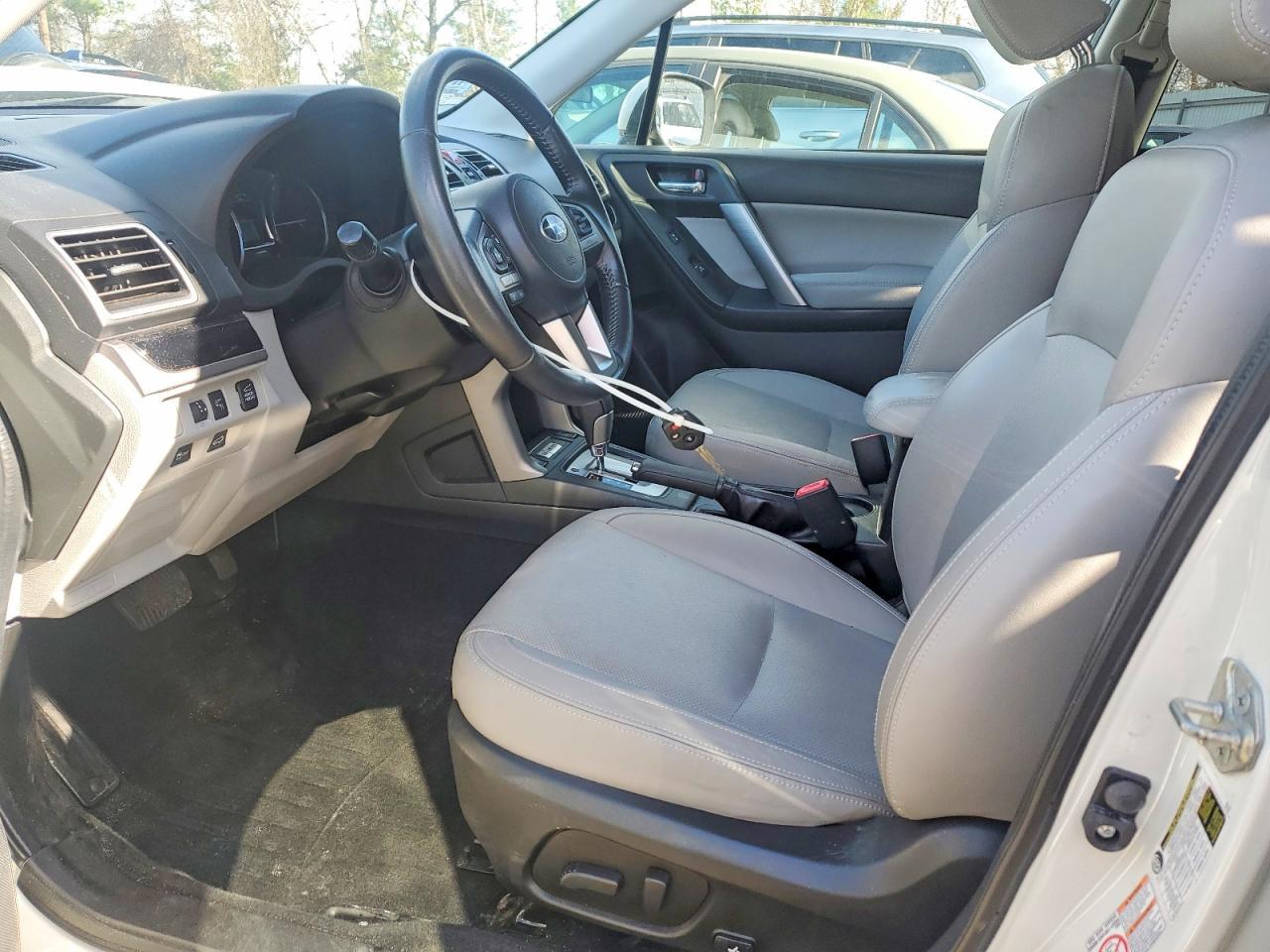 2017 SUBARU FORESTER