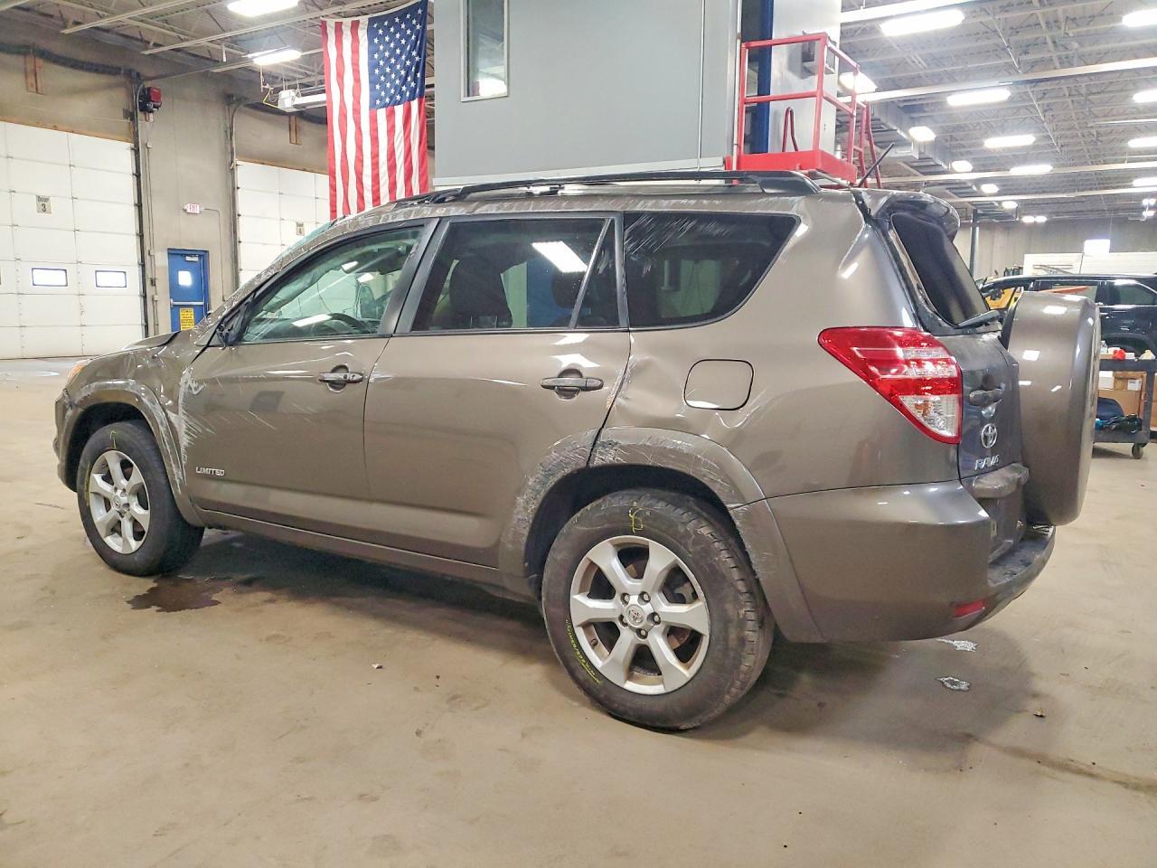 2011 TOYOTA RAV4