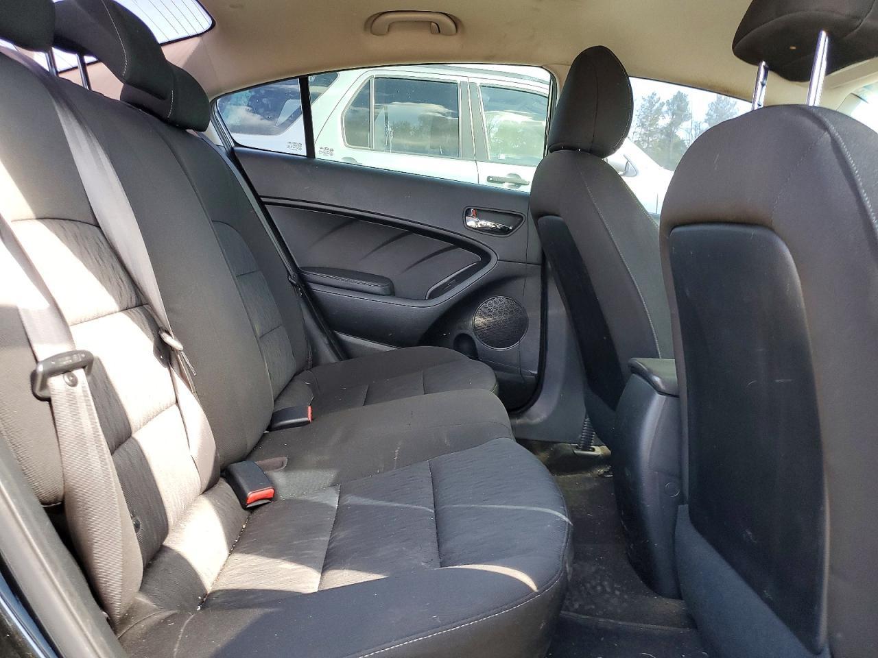 2016 KIA FORTE