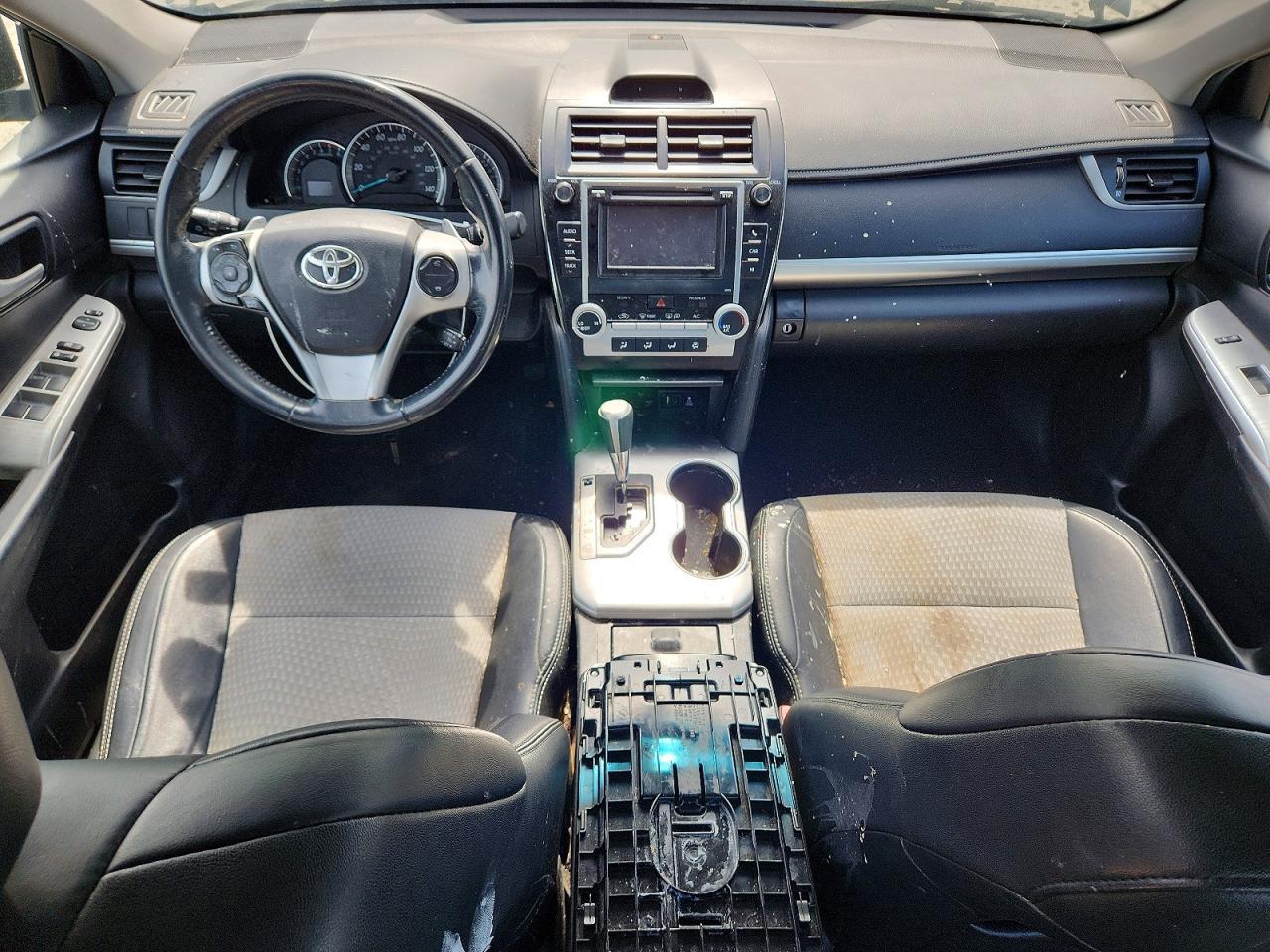 2014 TOYOTA CAMRY