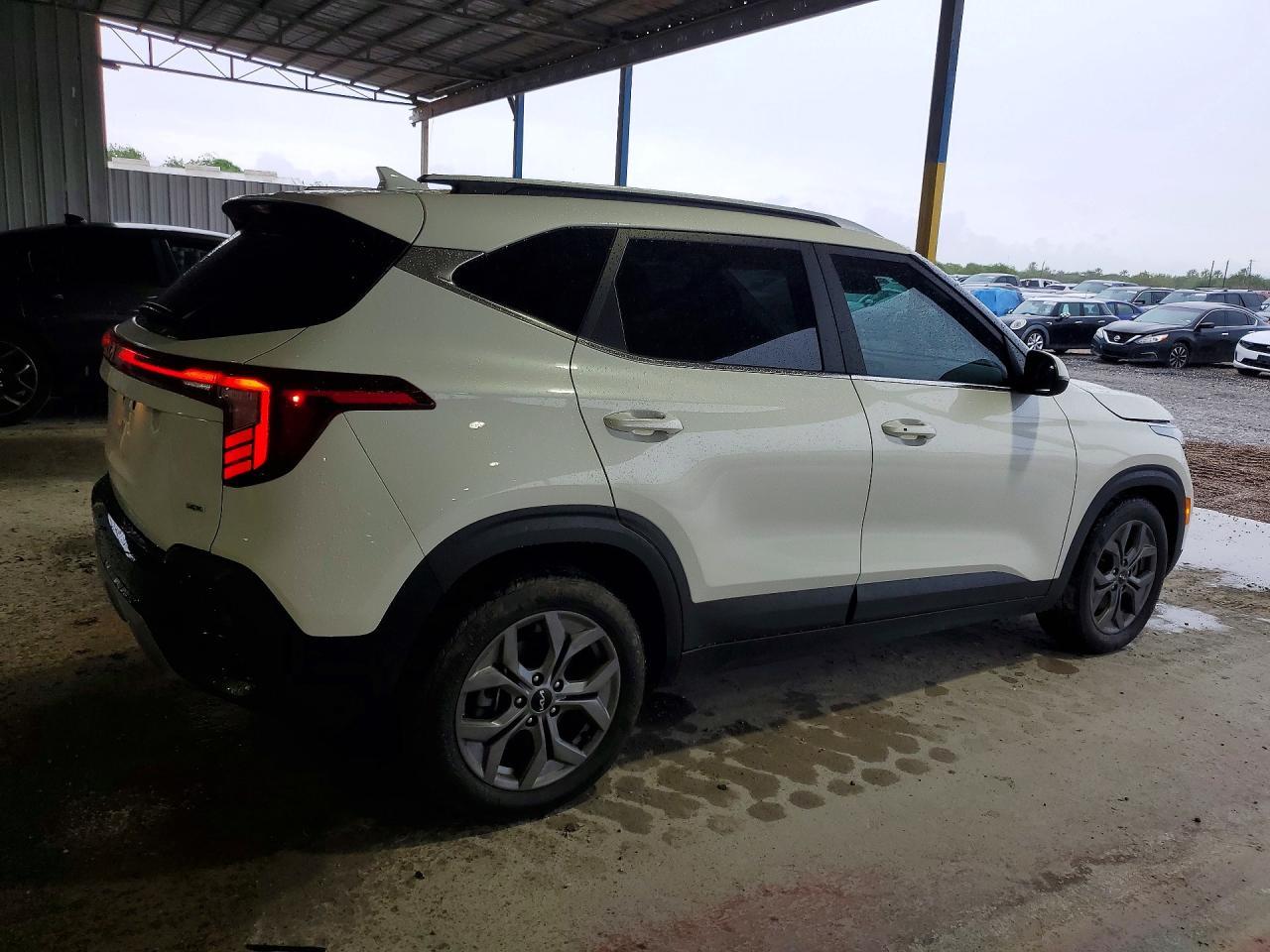 2024 KIA SELTOS