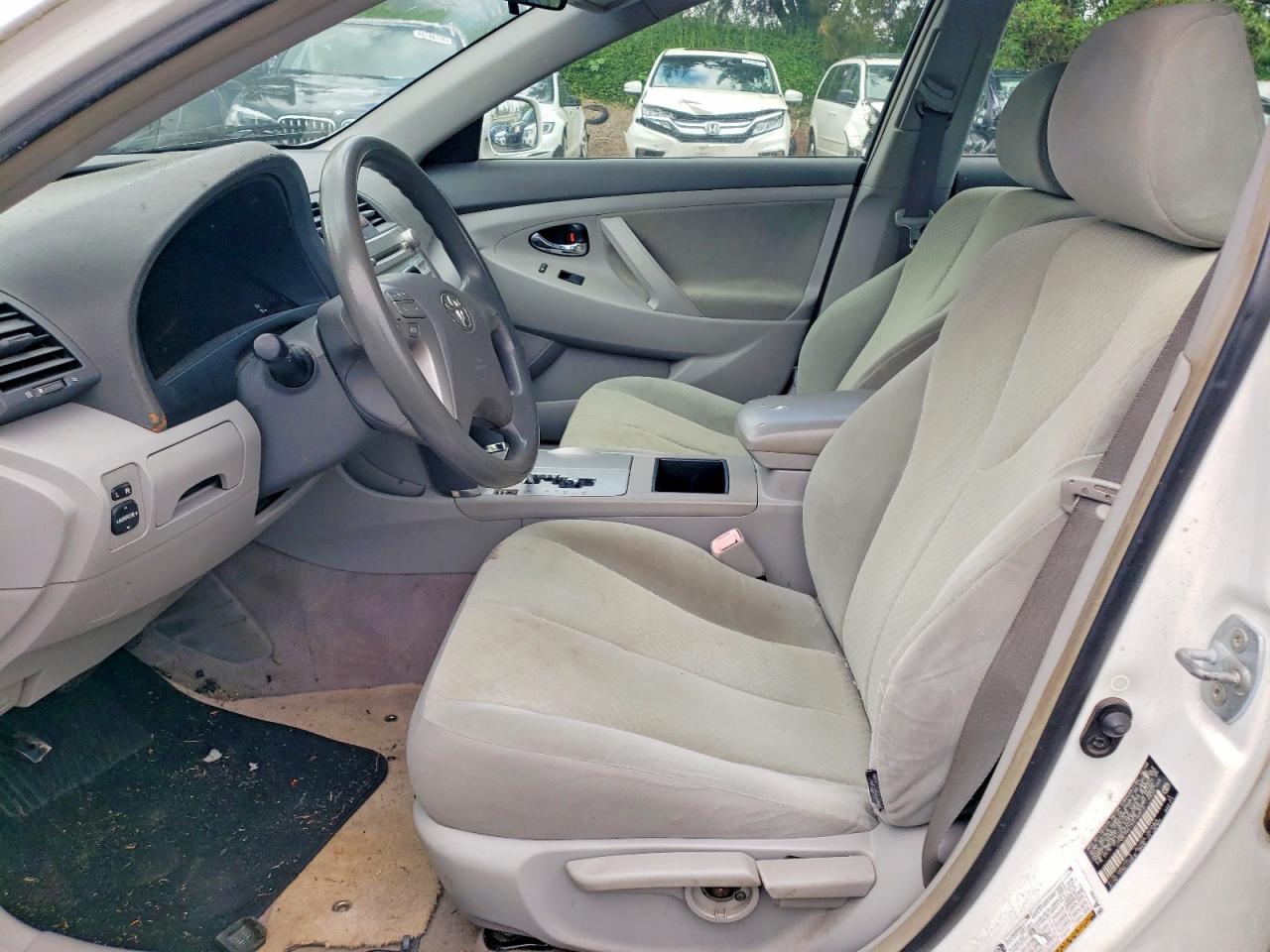 2009 TOYOTA CAMRY