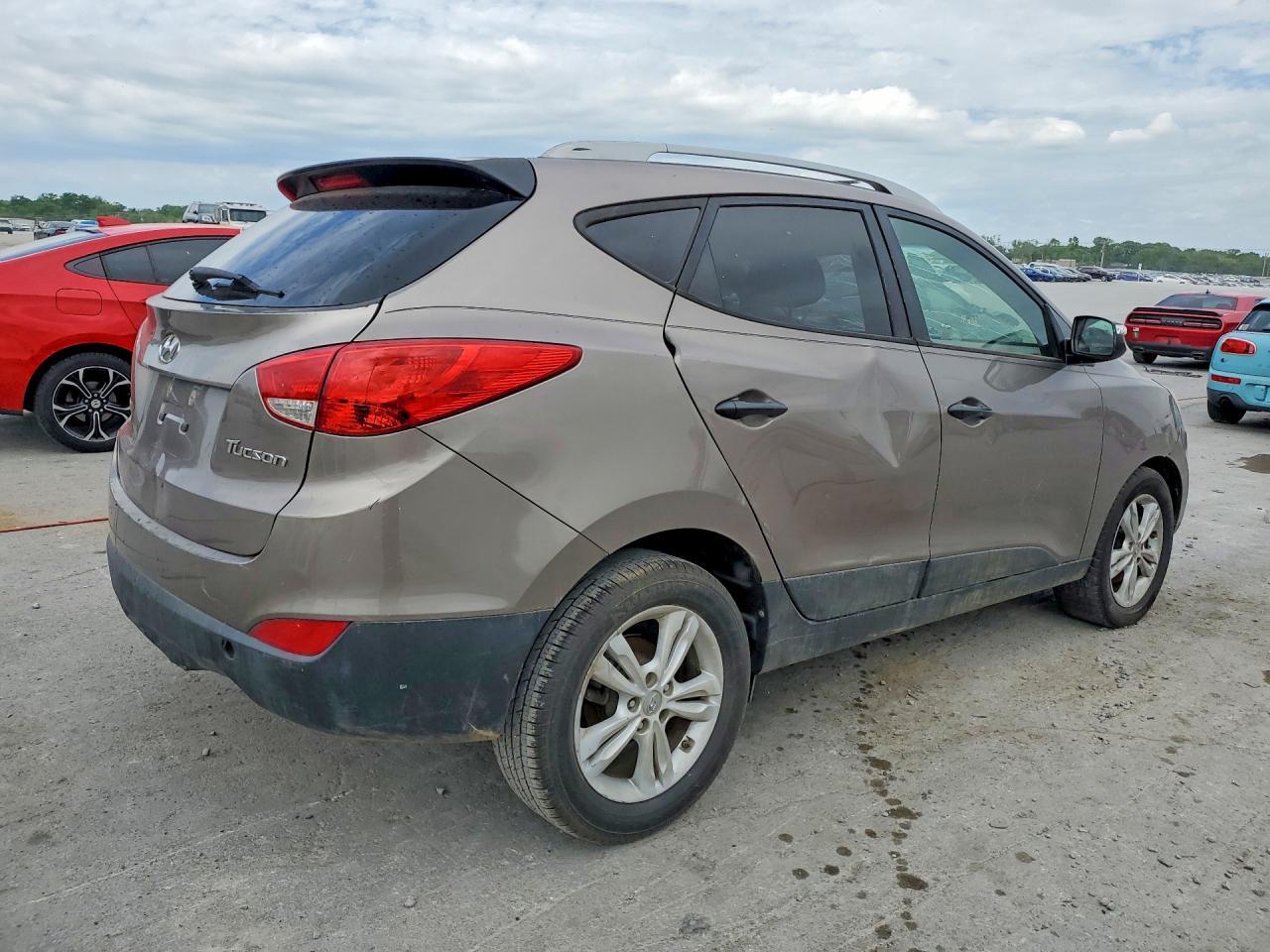 2013 HYUNDAI TUCSON