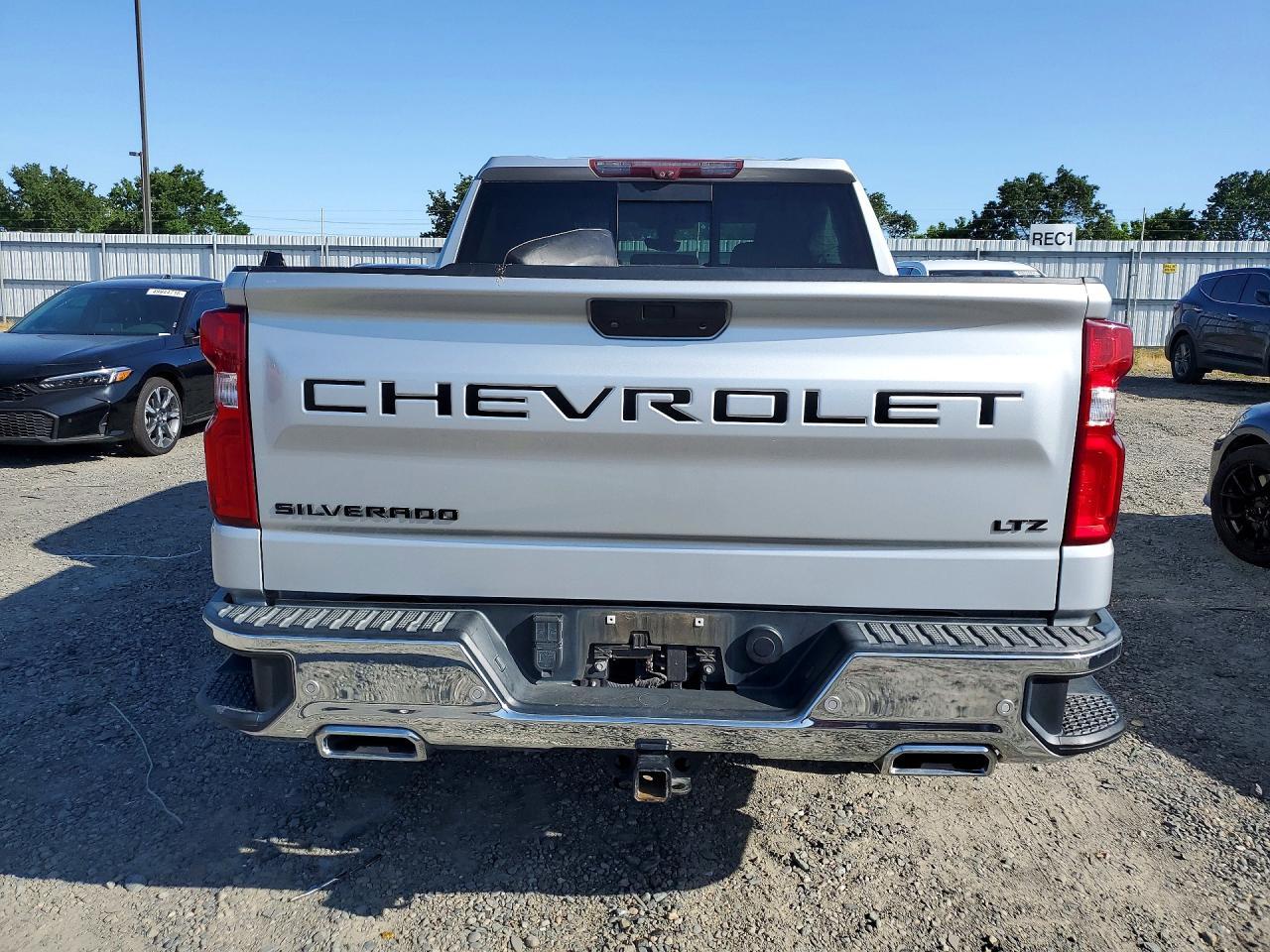 2021 CHEVROLET Silverado