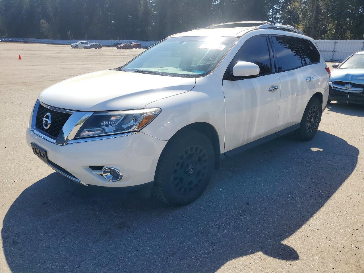2015 NISSAN PATHFINDER