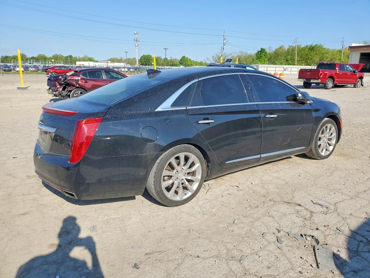 2016 CADILLAC XTS