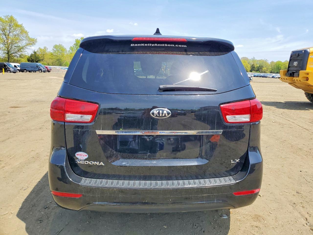 2018 KIA SEDONA