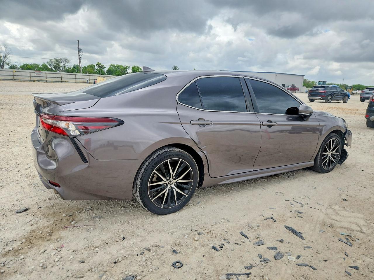 2022 TOYOTA CAMRY