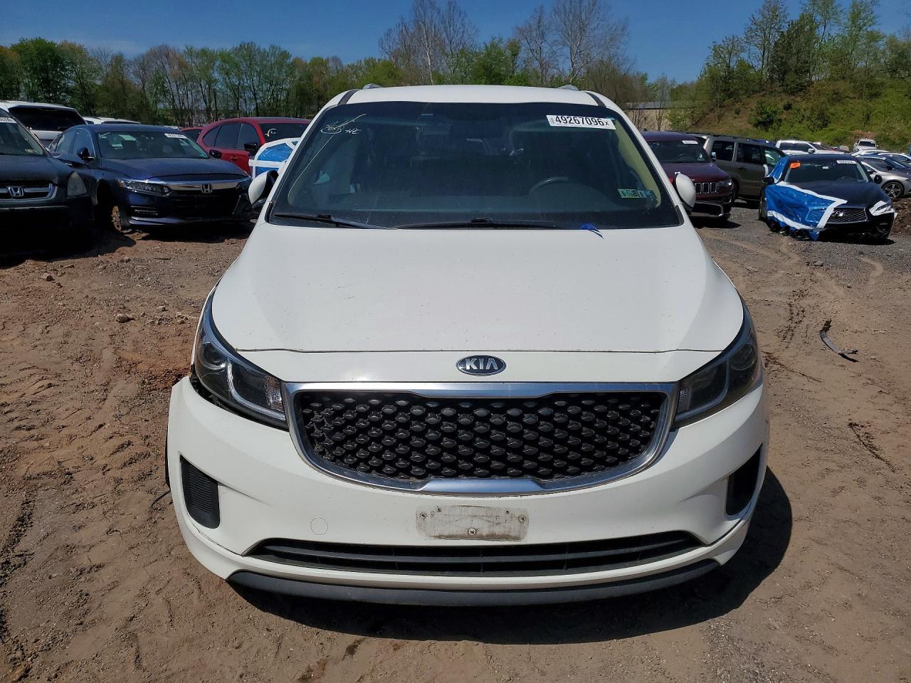 2015 KIA SEDONA