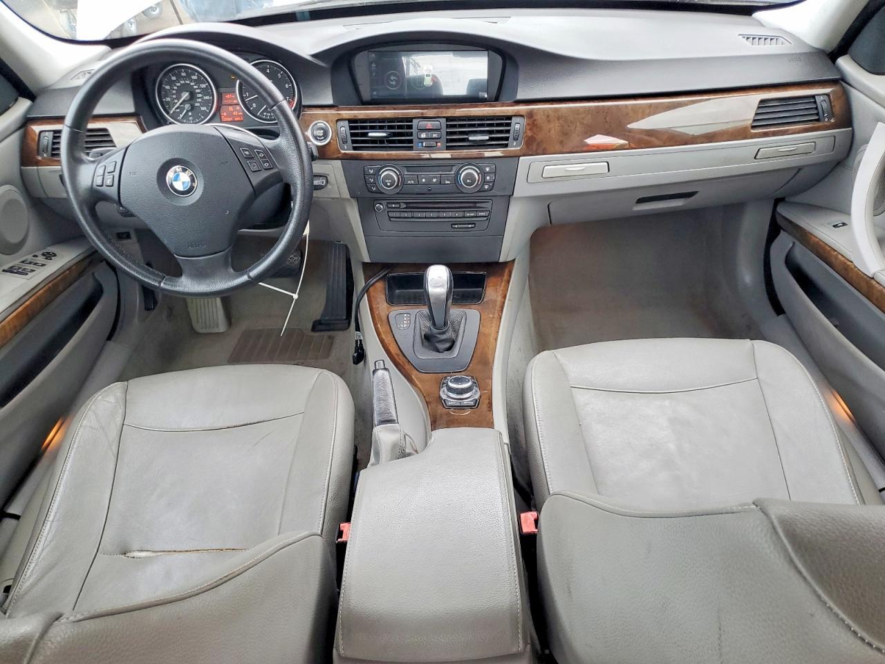 2010 BMW 3 SERIES