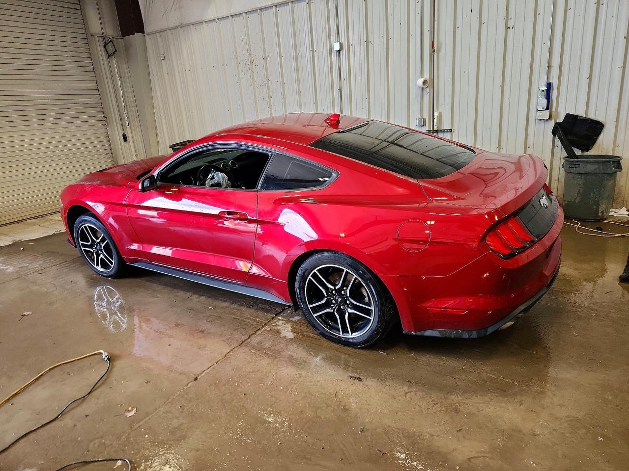 2022 FORD MUSTANG