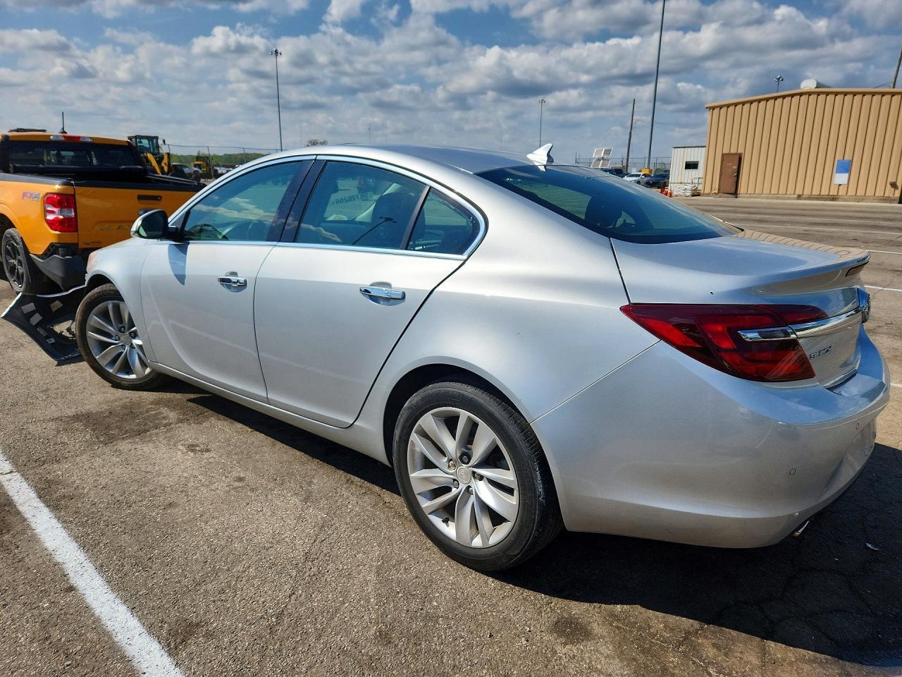 2014 BUICK Regal