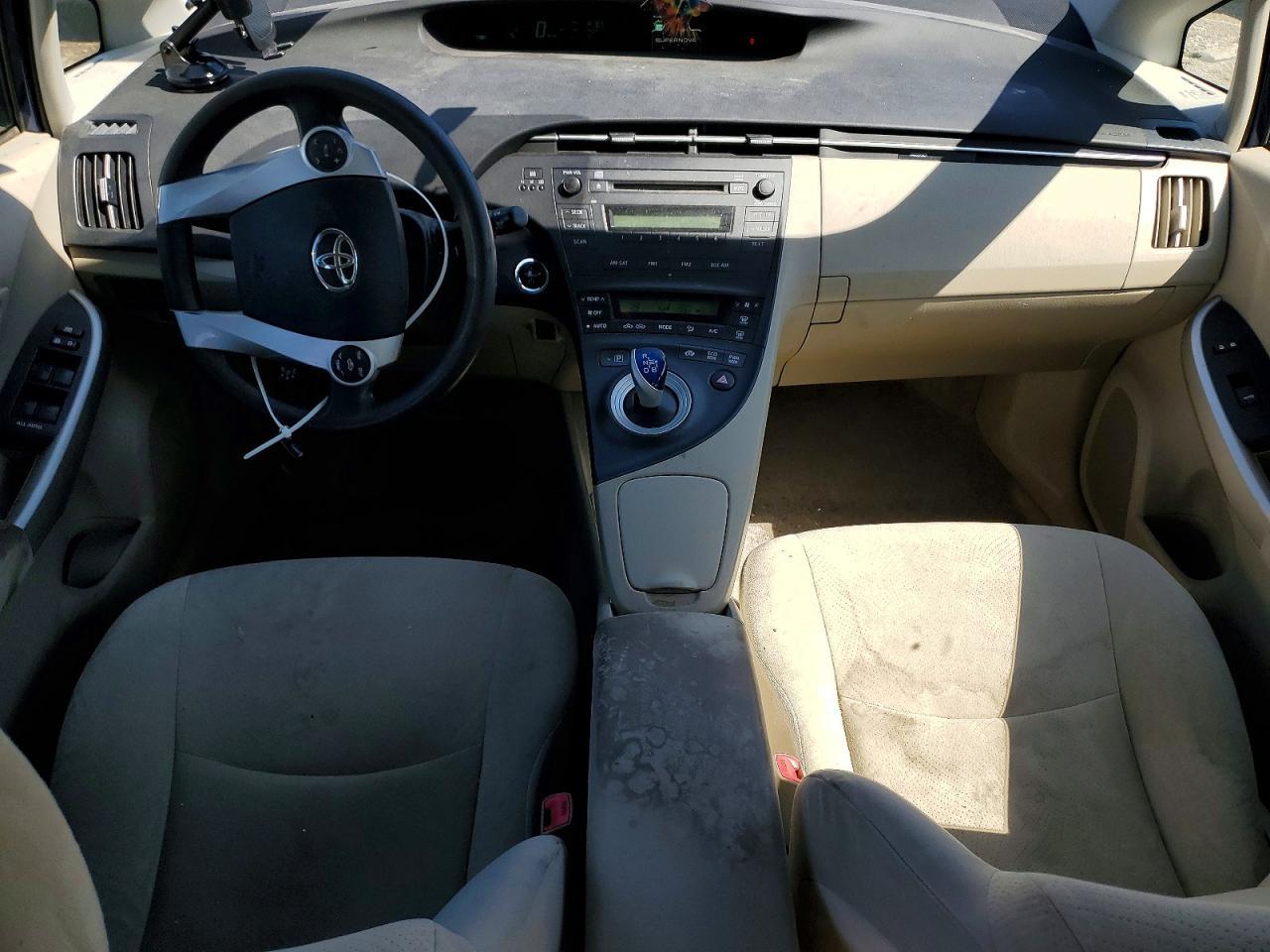 2011 TOYOTA PRIUS