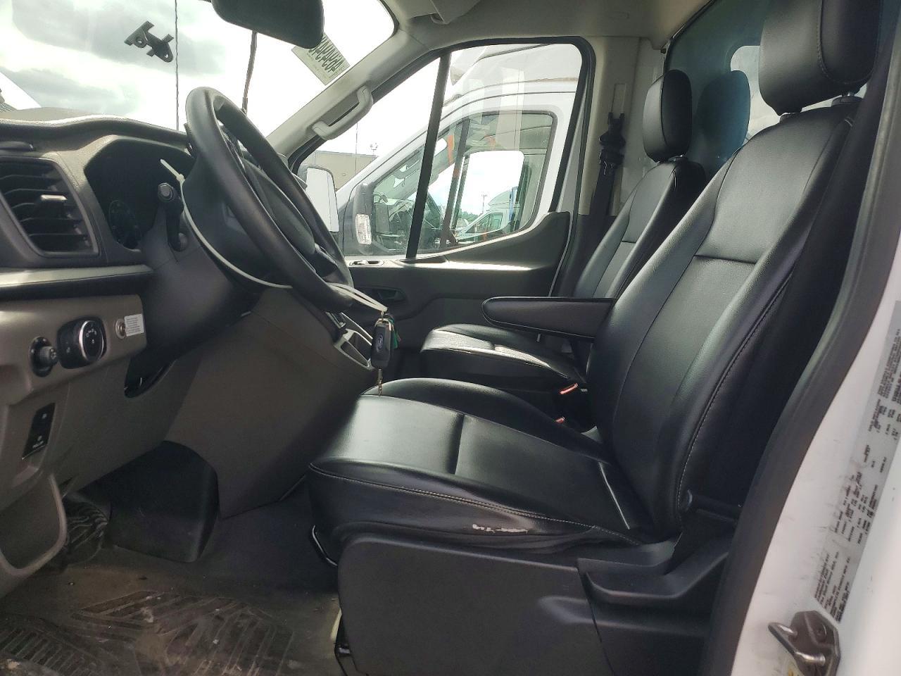 2021 FORD Transit