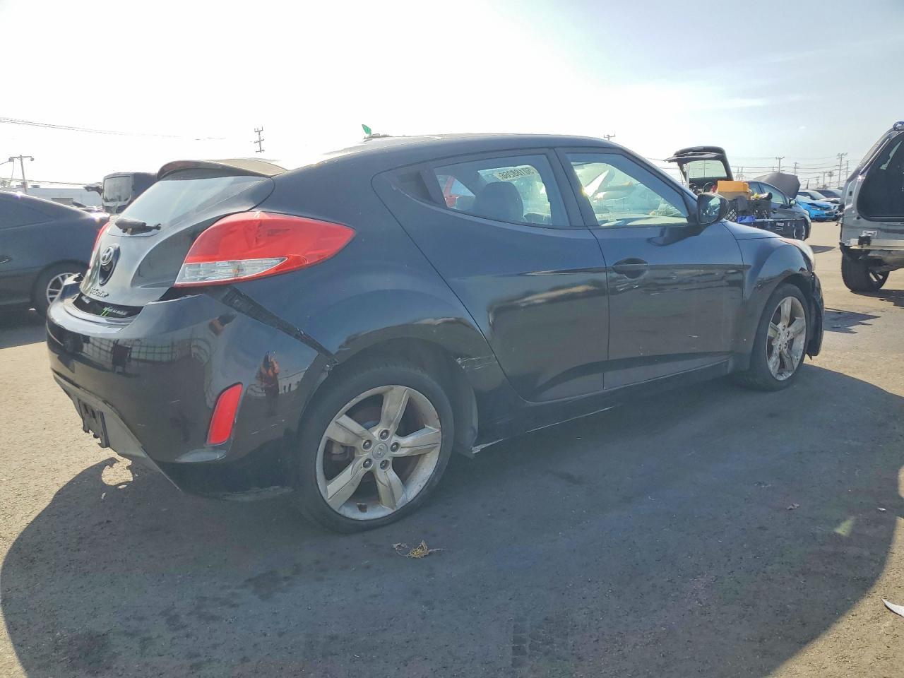 2013 HYUNDAI VELOSTER