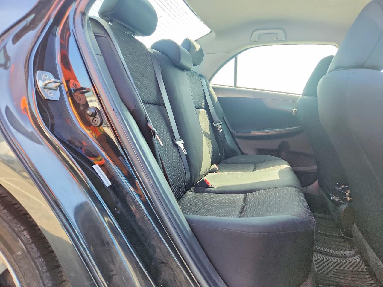 2009 TOYOTA COROLLA