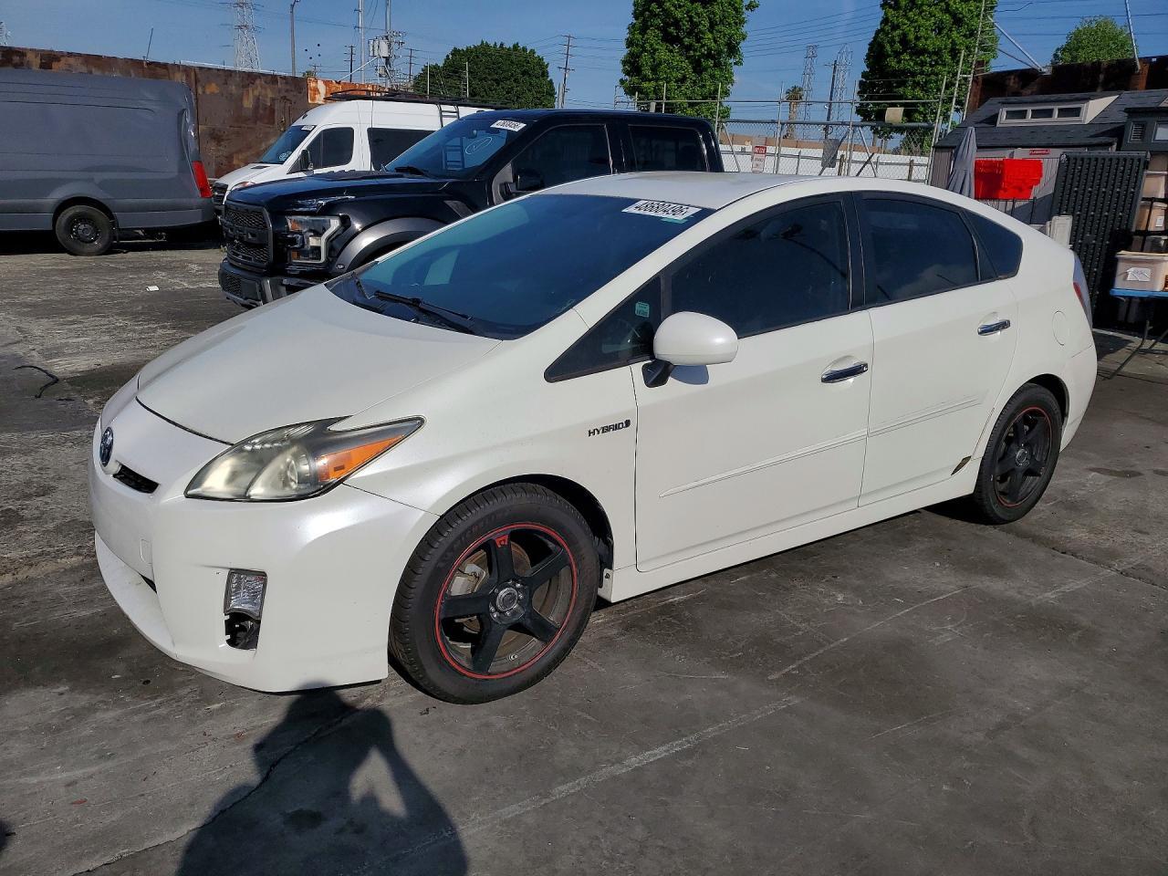 2011 TOYOTA PRIUS