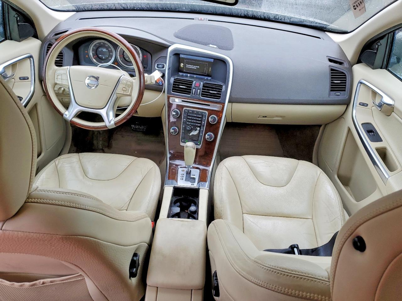 2012 VOLVO XC60