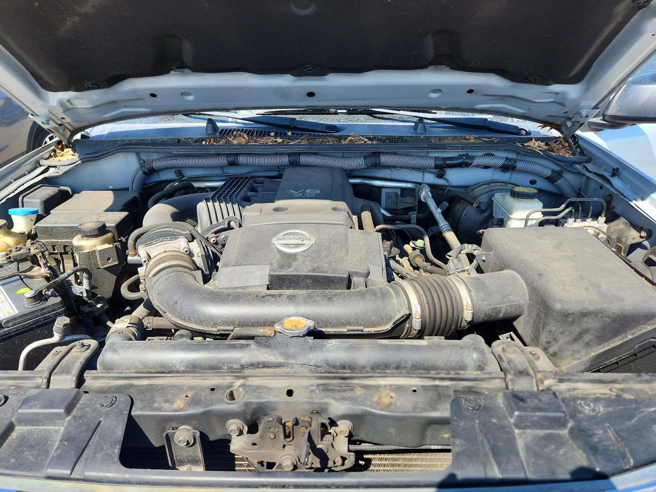 2010 NISSAN Frontier