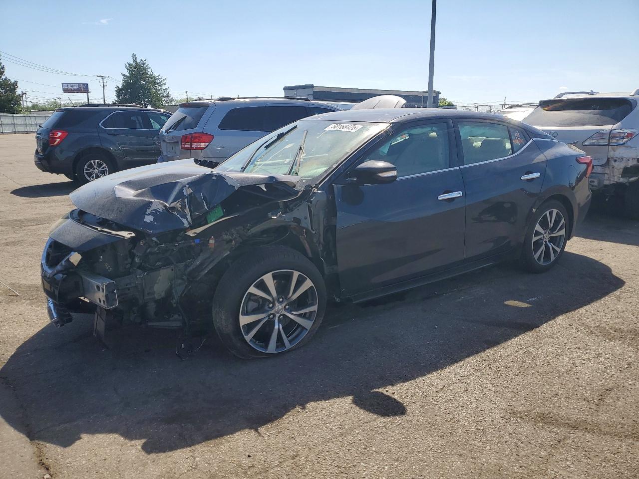 2017 NISSAN Maxima