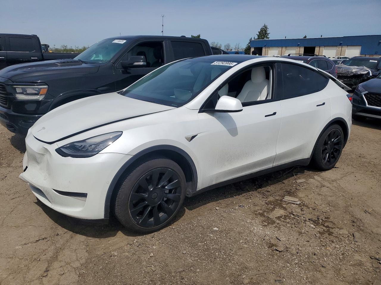 2020 TESLA MODEL Y