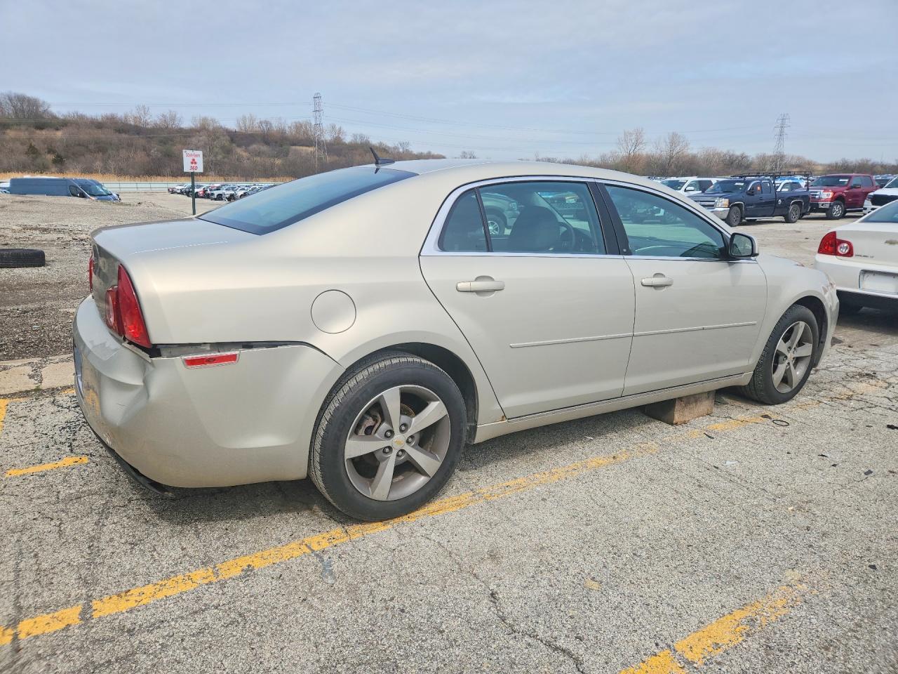 2011 CHEVROLET MALIBU