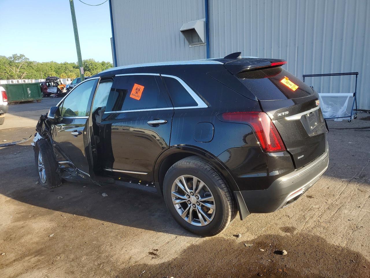 2023 CADILLAC XT5
