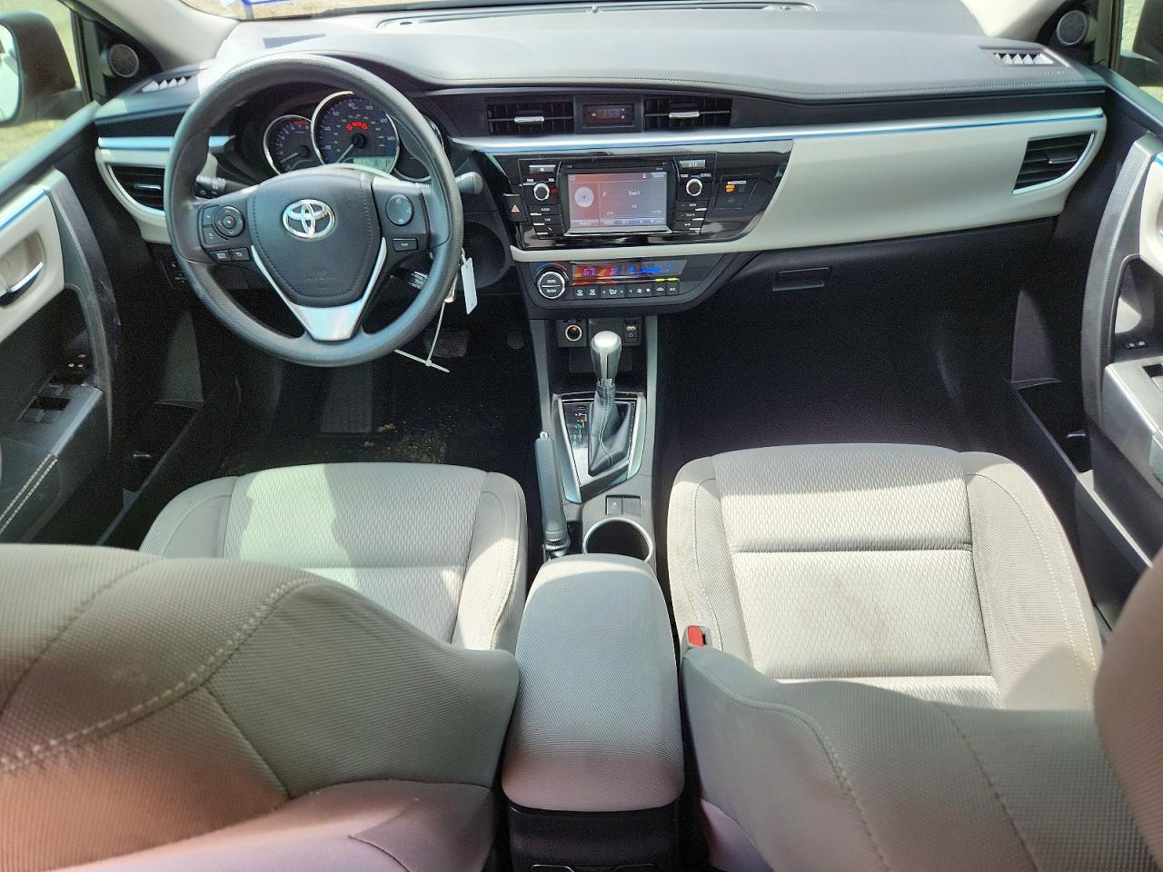 2015 TOYOTA COROLLA