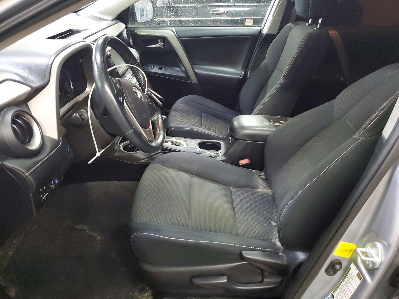 2016 TOYOTA RAV4