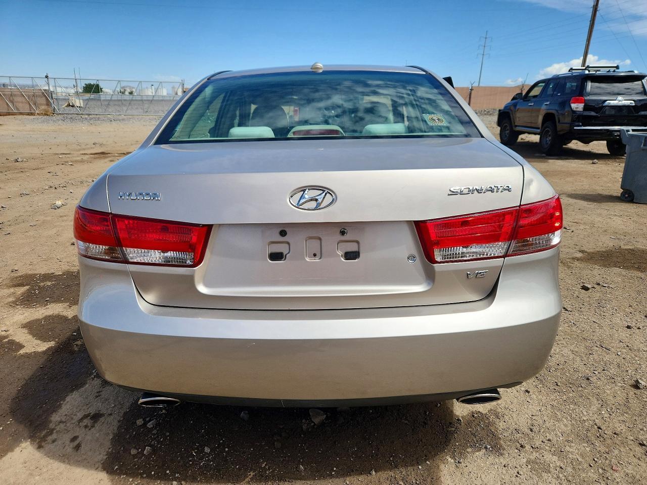 2008 HYUNDAI SONATA