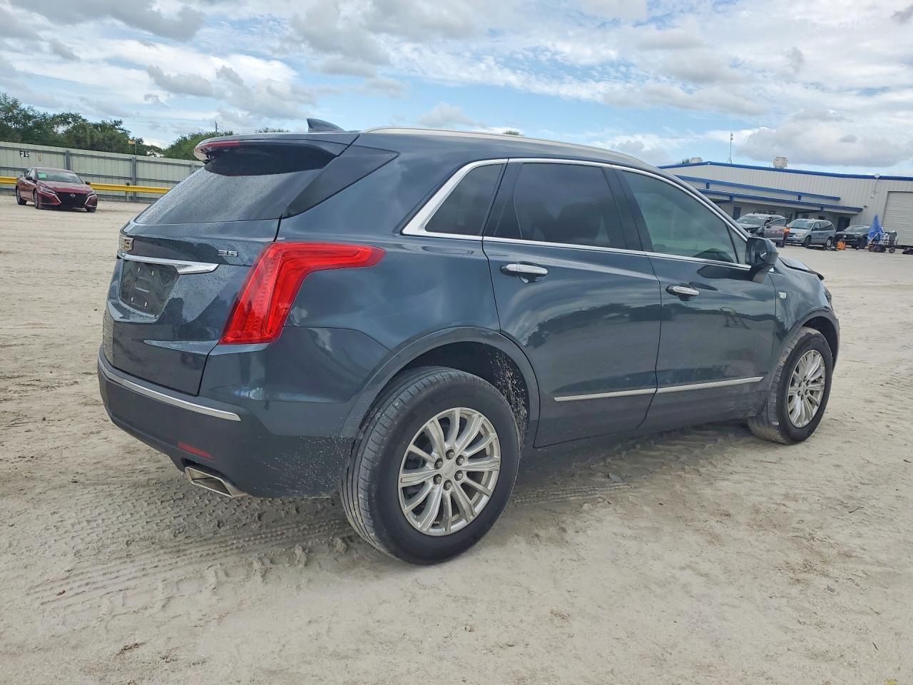 2019 CADILLAC XT5