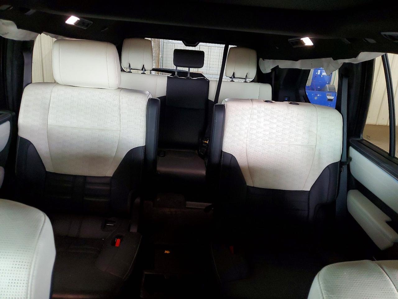 2024 TOYOTA Sequoia