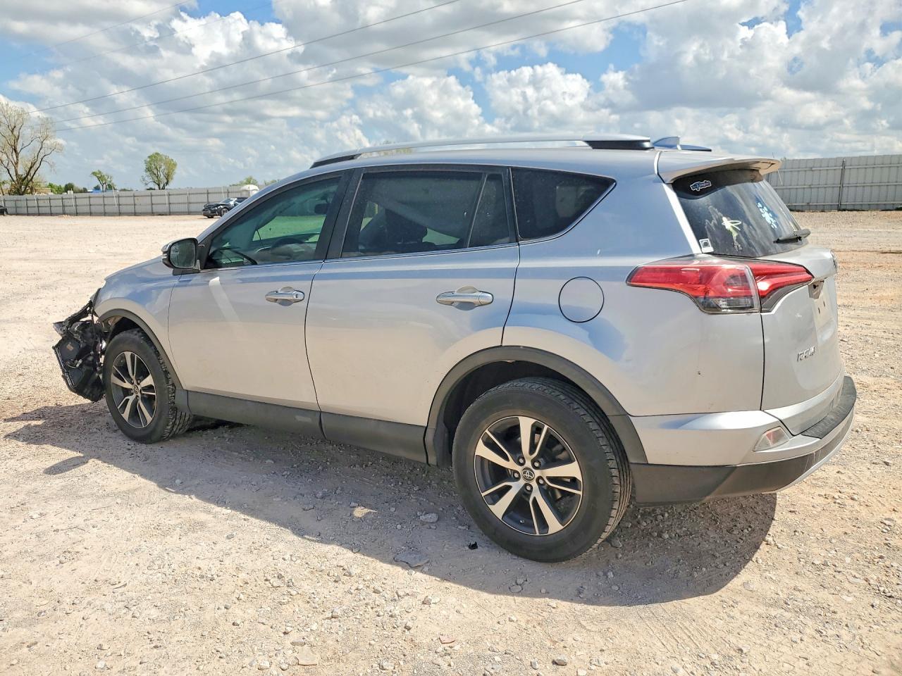 2016 TOYOTA RAV4
