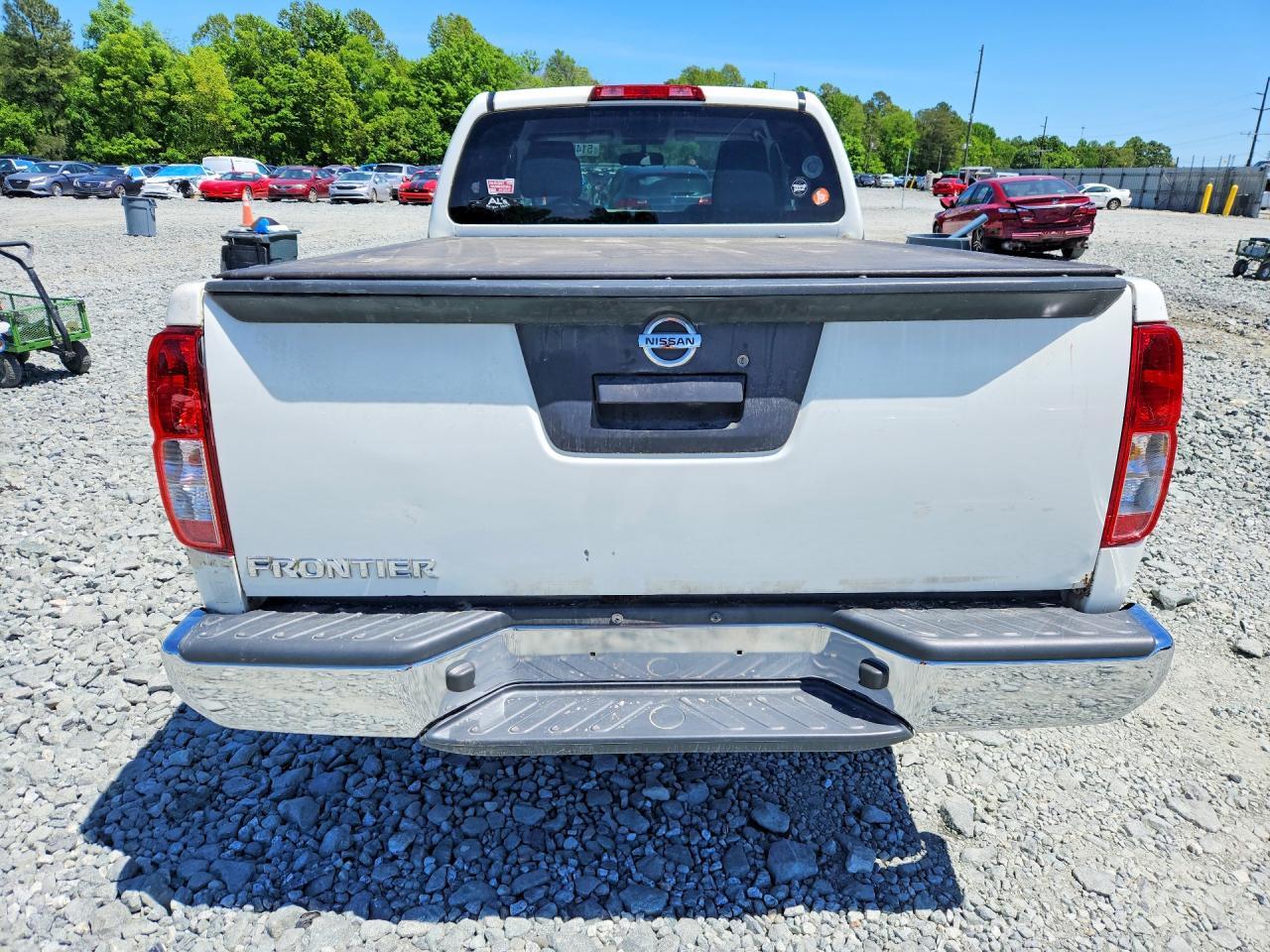 2014 NISSAN Frontier