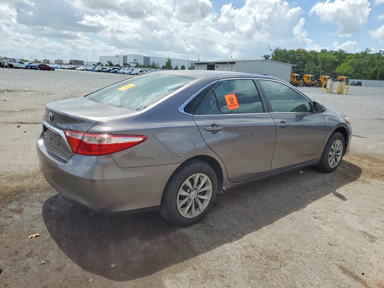 2017 TOYOTA CAMRY