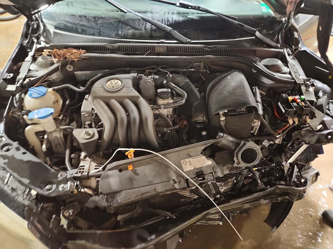 2011 VOLKSWAGEN JETTA