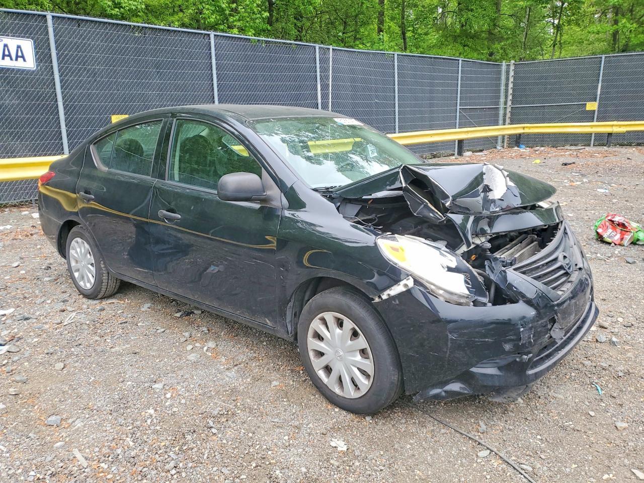 2014 NISSAN VERSA