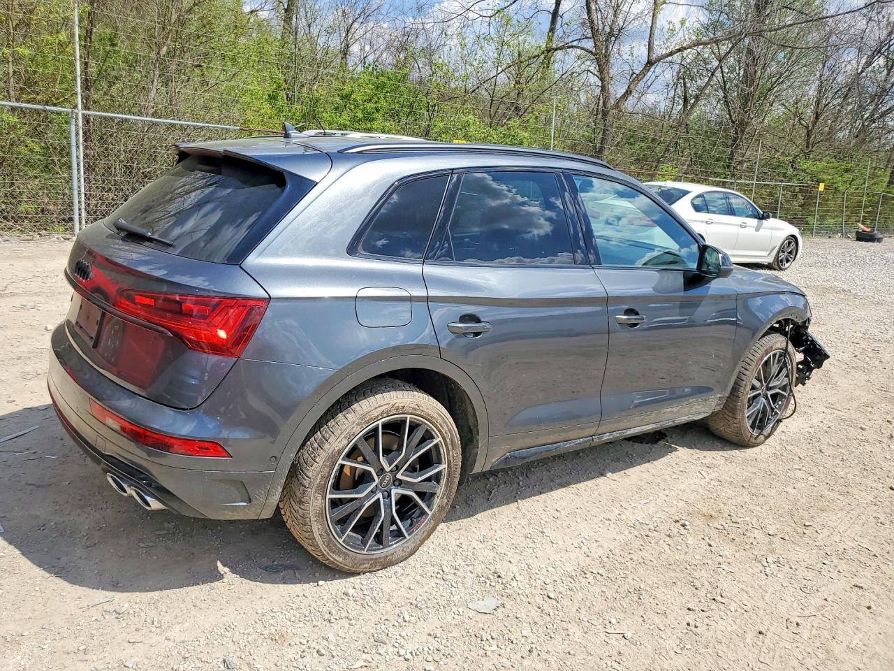 2024 AUDI SQ5