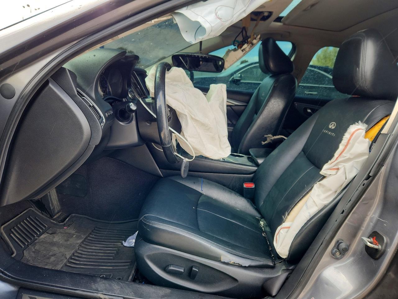 2014 INFINITI Q50