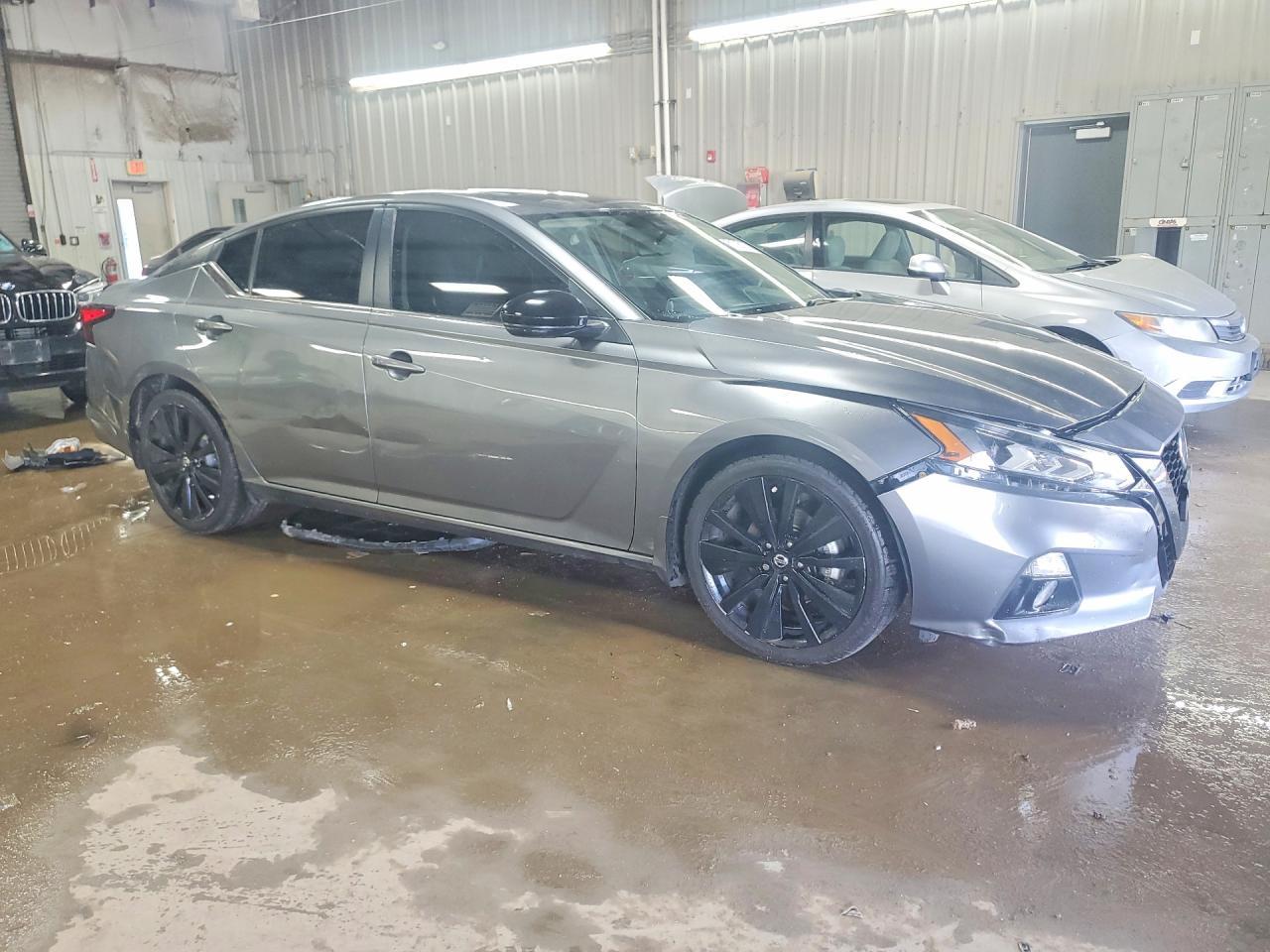 2022 NISSAN ALTIMA