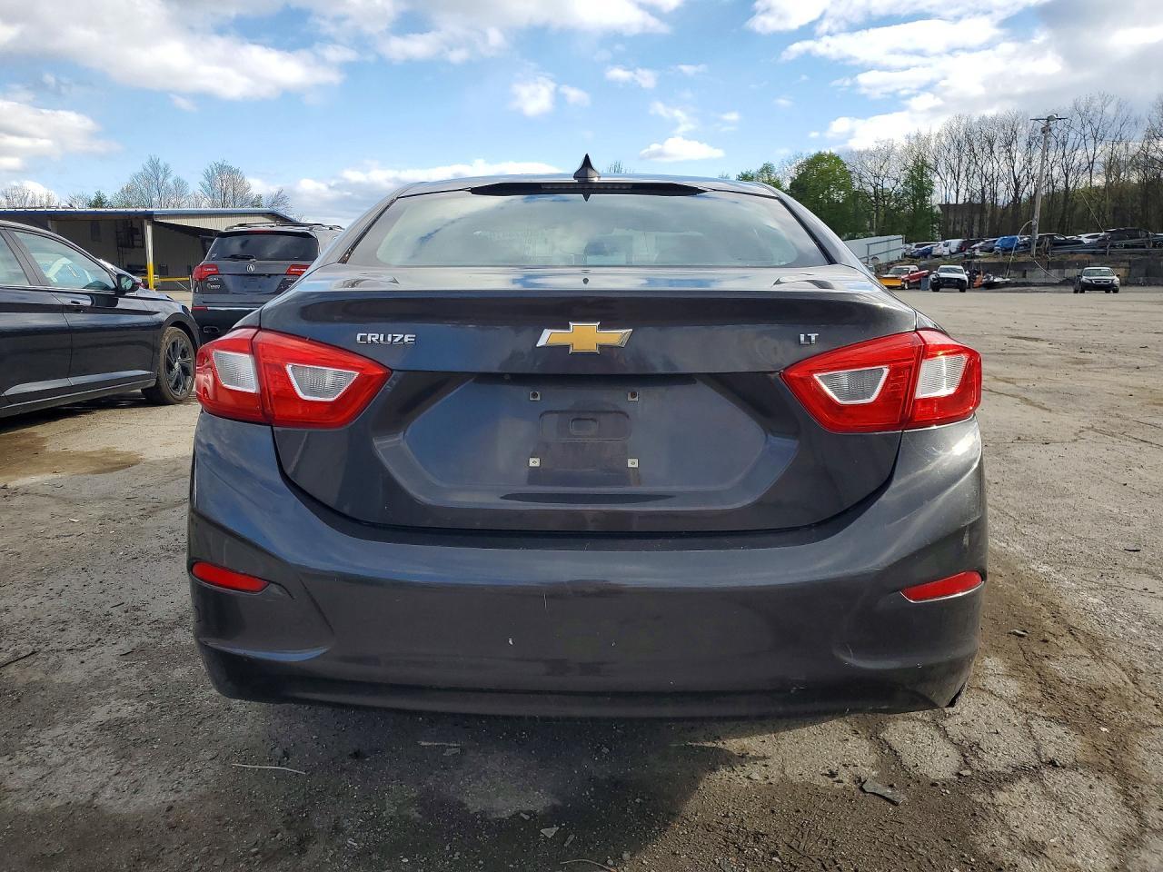 2016 CHEVROLET CRUZE