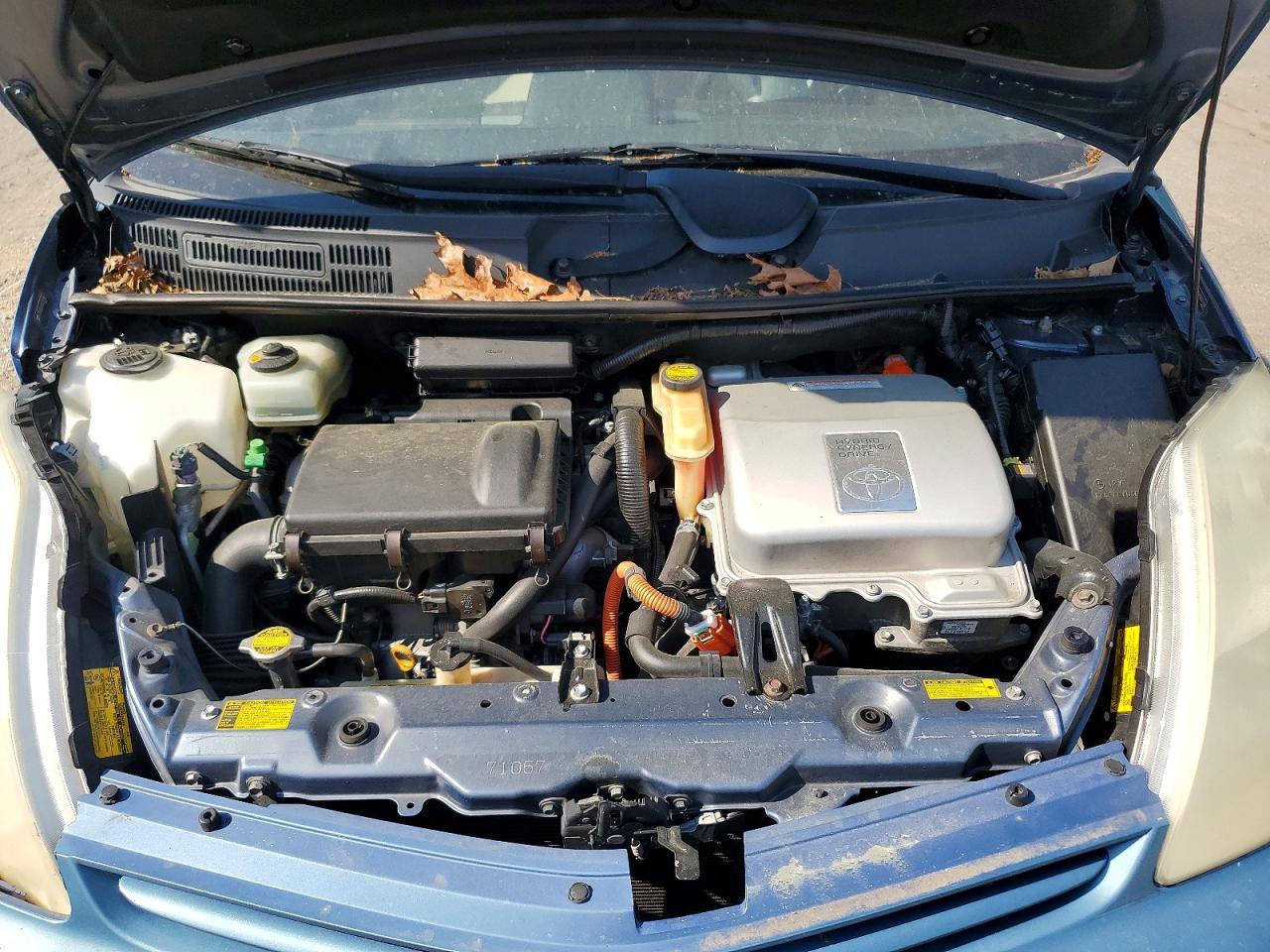 2005 TOYOTA PRIUS