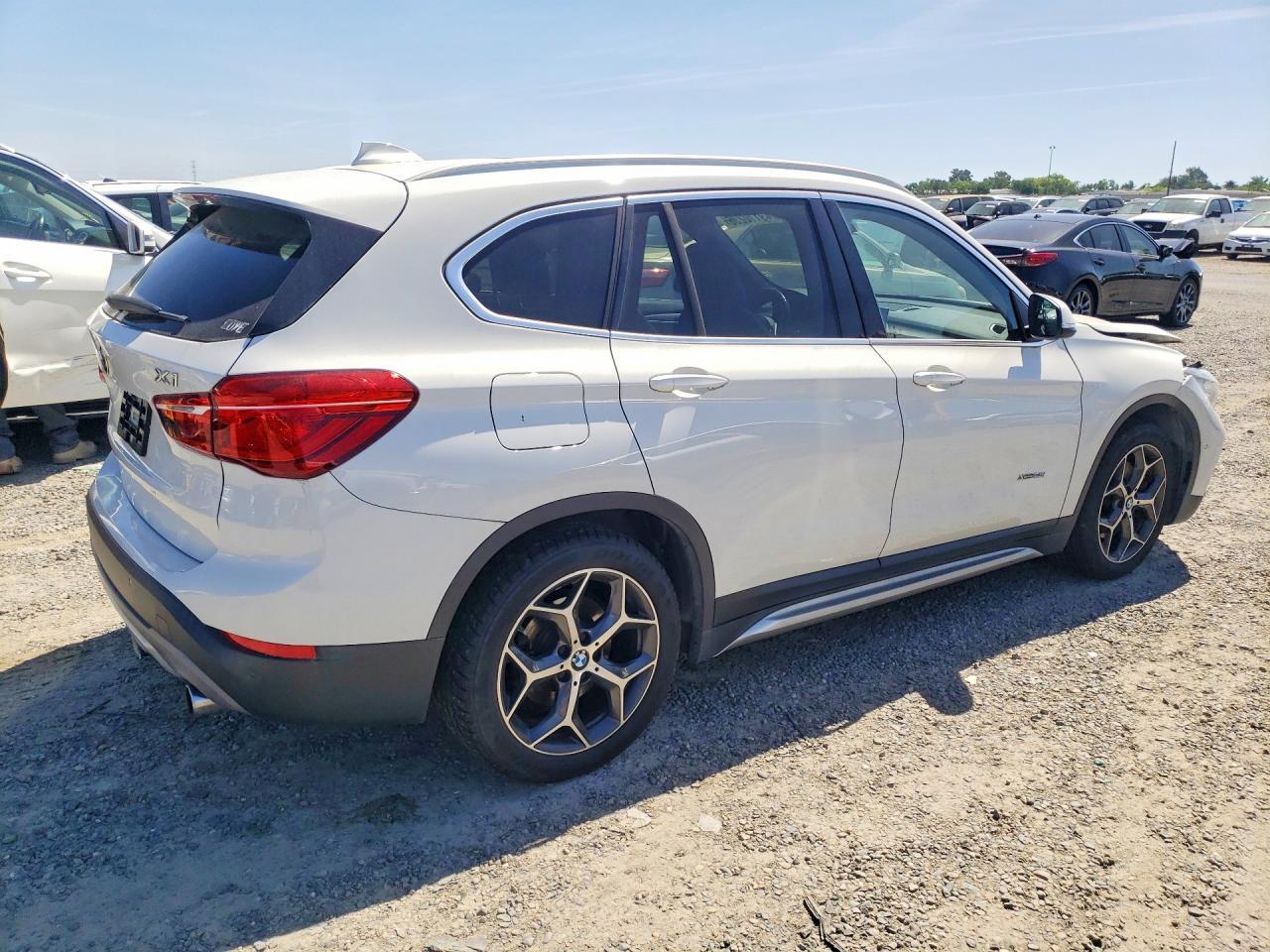 2016 BMW X1