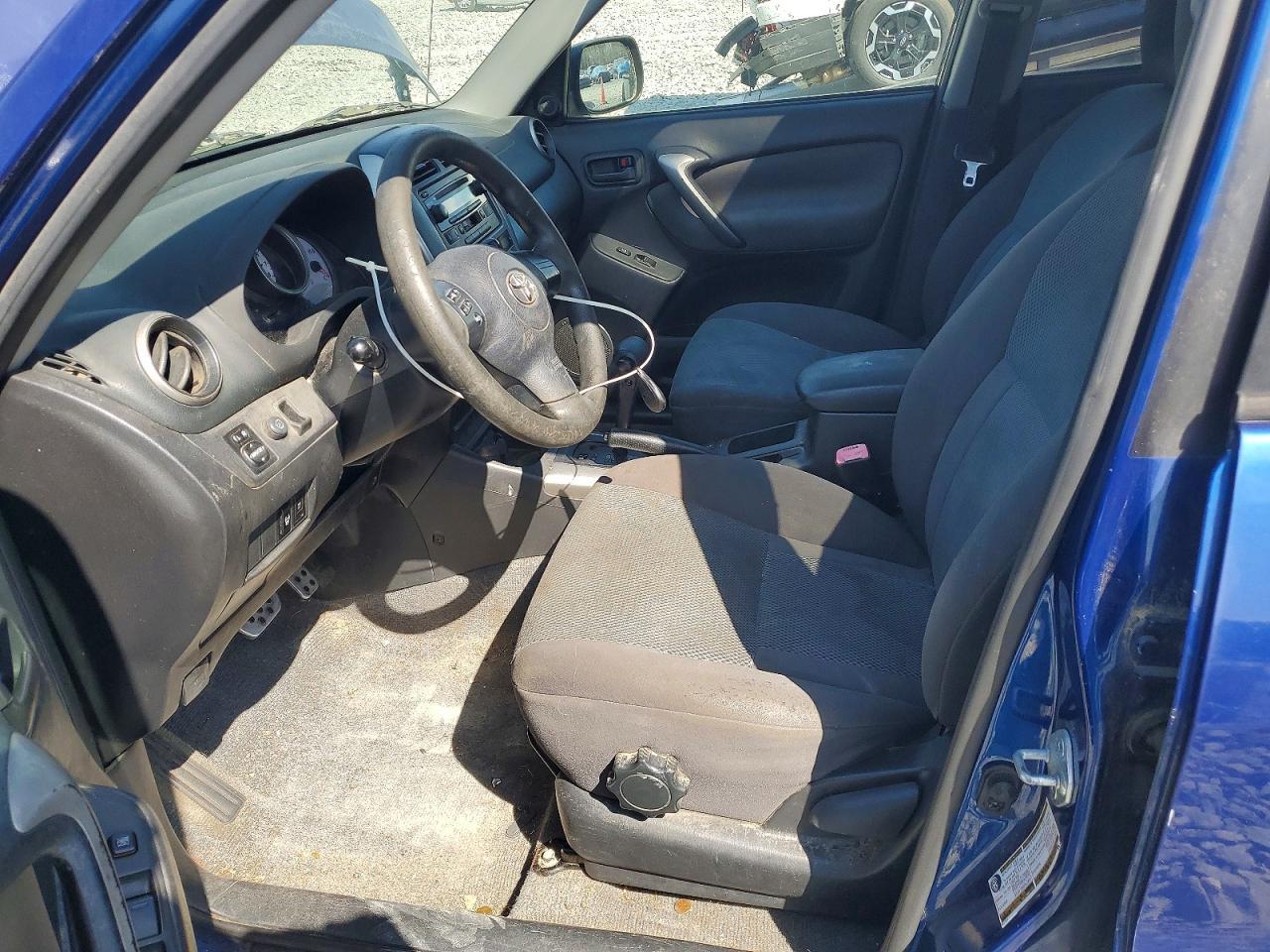 2005 TOYOTA RAV4