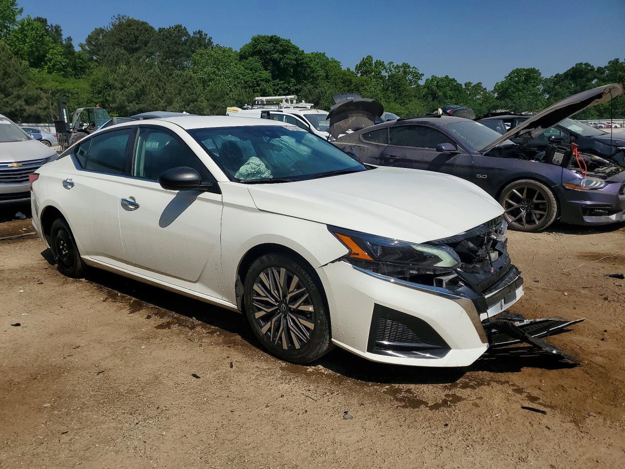 2025 NISSAN ALTIMA