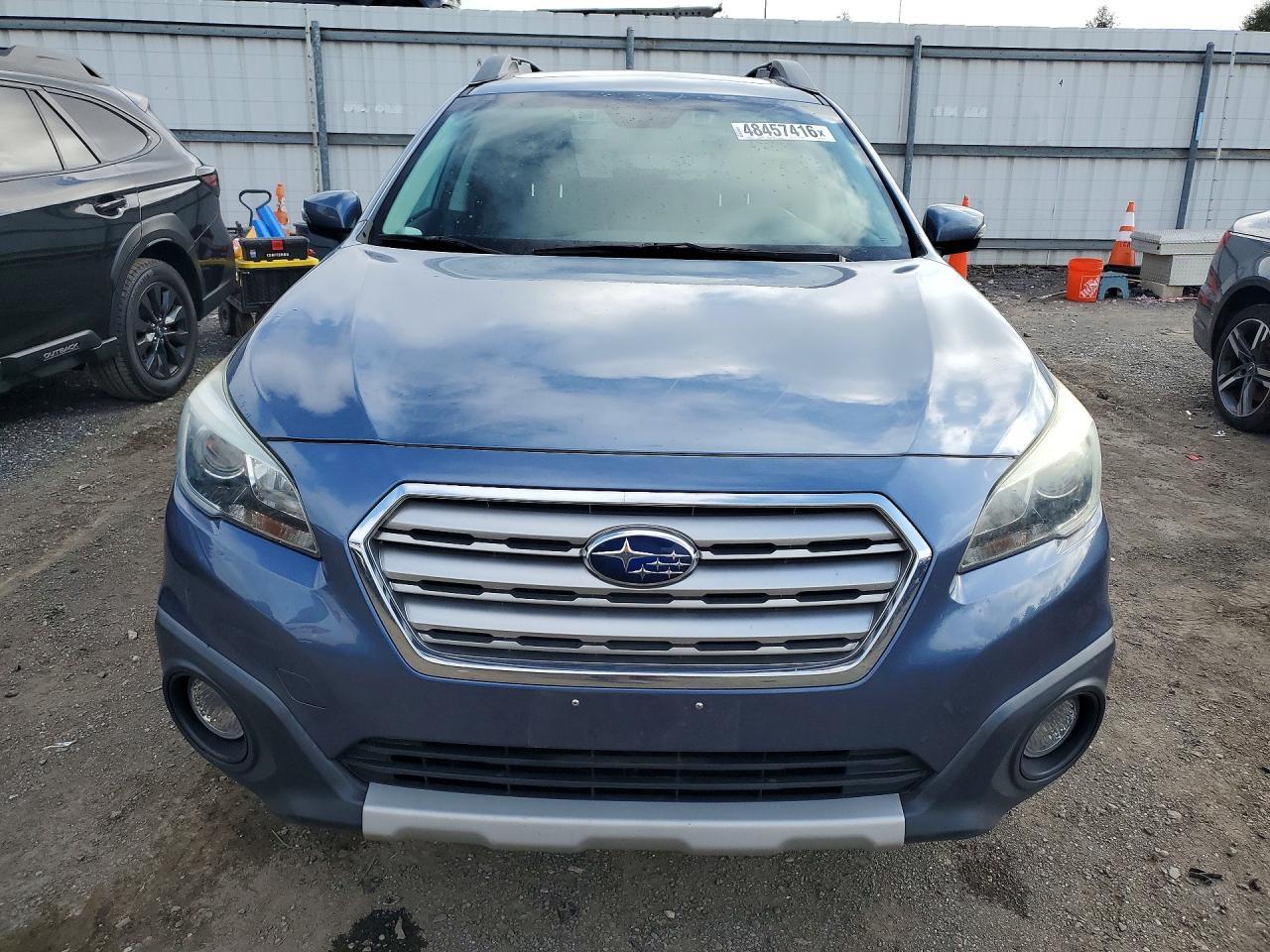 2016 SUBARU Outback