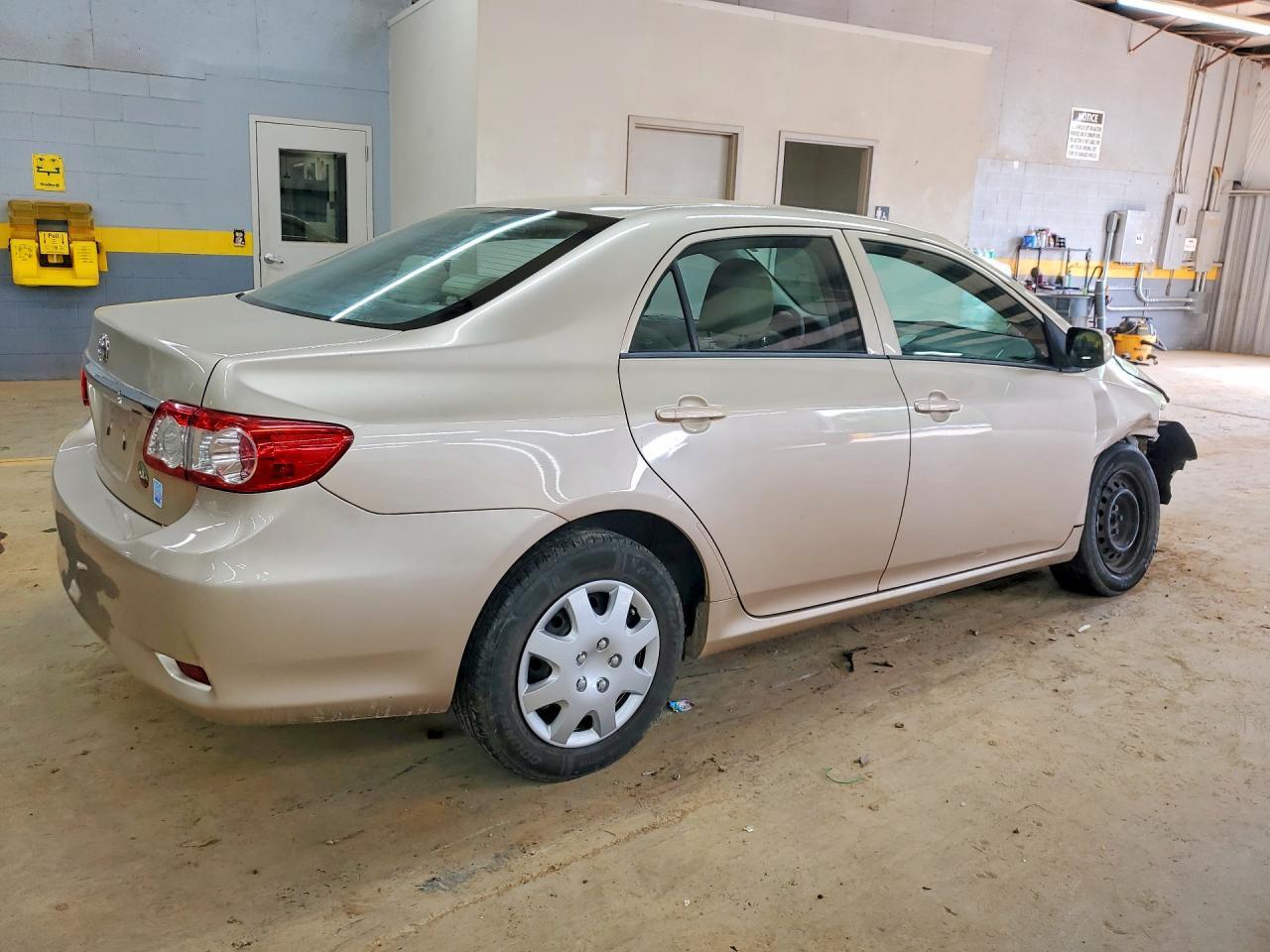 2012 TOYOTA COROLLA