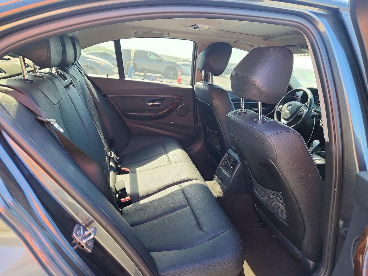 2014 BMW 3 SERIES