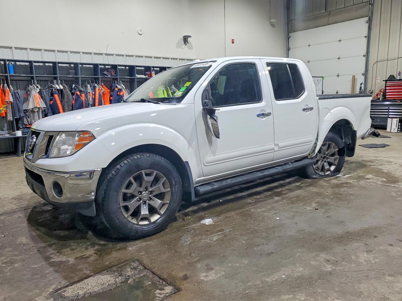 2016 NISSAN Frontier