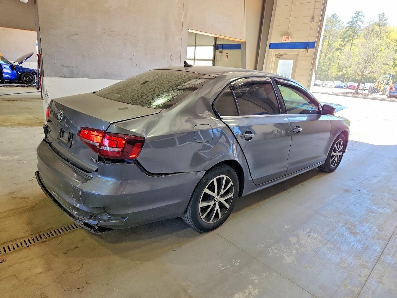 2017 VOLKSWAGEN JETTA